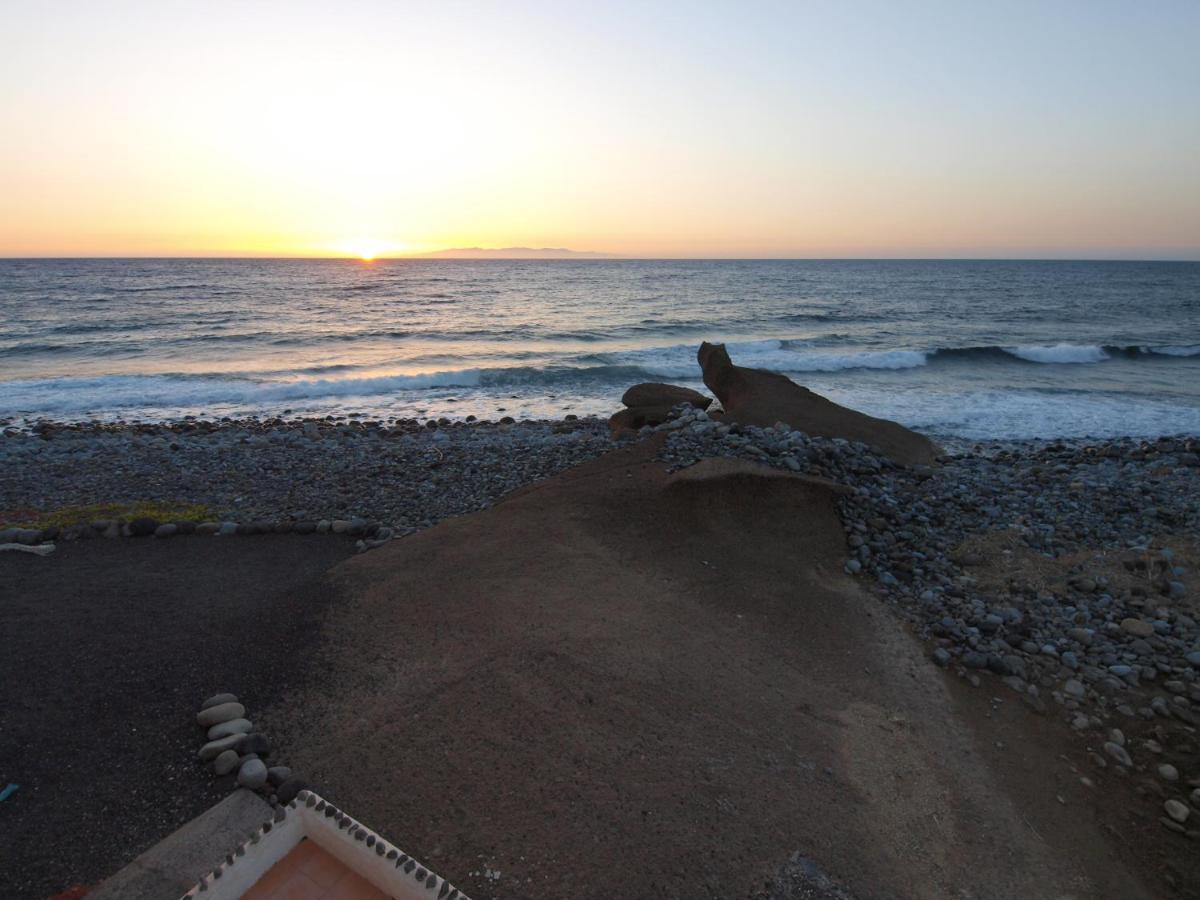 Sunrise Directly At The Sea Lägenhet La Mareta Exteriör bild